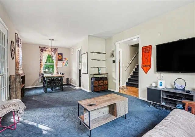4th image of 611 Candlewood Dr, Greensboro, NC 27403 | MLS# 1221906