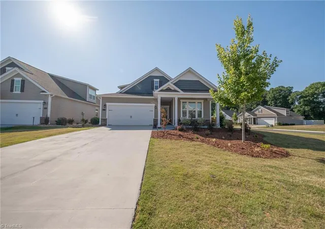 Homes for sale in Whitsett, NC | 6516 Grogan Hill Rd, Whitsett, NC 27377 | MLS# 1224578
