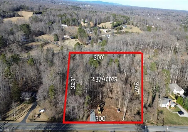 3rd image of 5023 Fleetwood Cir #50, Winston Salem, NC 27106 | MLS# 1205376