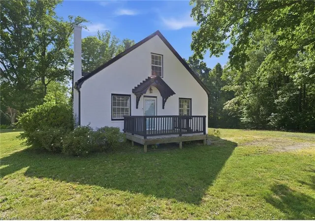 2nd image of 3221 Settle Bridge Rd, Stoneville, NC 27048 | MLS# 1224517