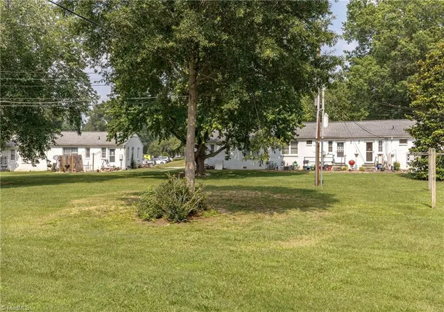 5th image of 1600 W Front St #33C, Burlington, NC 27215 | MLS# 1228787
