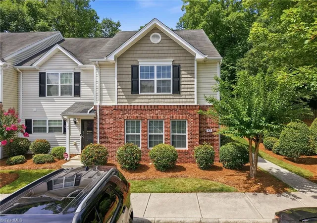39th image of 42 Ledgerstone Ln, Greensboro, NC 27407 | MLS# 1225727