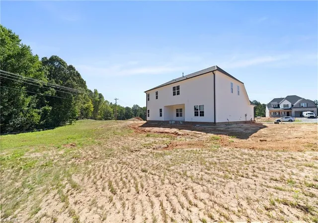 Photo 17 of Single family home for sale at 165 Canton Dr, Lexington, NC 27295 | MLS# 1229923 | Listing updated on 2026-08-03