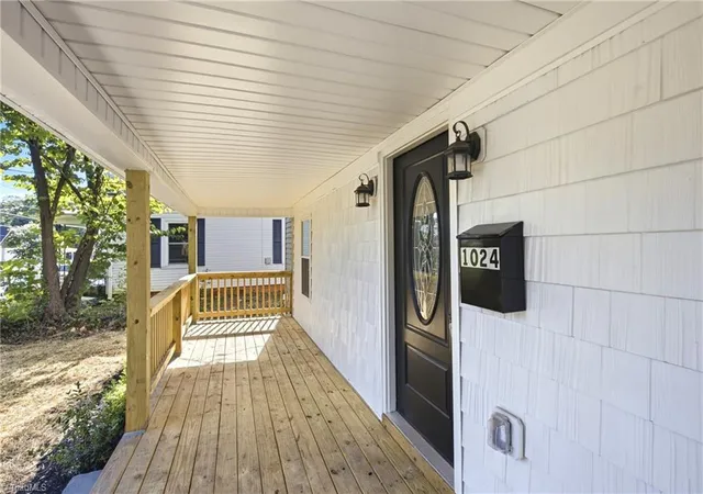 5th image of 1024 Franklin St, Winston Salem, NC 27101 | MLS# 1225292