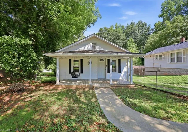 1st image of 1313 Fairfield Dr, Winston Salem, NC 27127 | MLS# 1229276