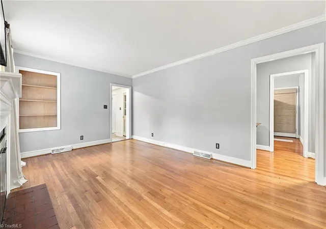 4th image of 1111 Grayland St, Greensboro, NC 27408 | MLS# 1231835