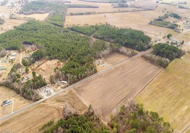 2nd image of 00 Hammonds Rd, Lumberton, NC 28360 | MLS# 1214542