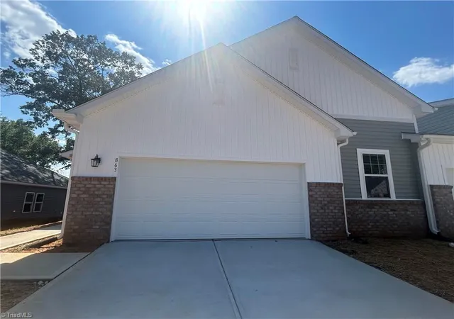 Photo 1 of Single family home for sale at 863 Hanford Landing Dr, Graham, NC 27253 | MLS# 1231149 | Listing updated on 2026-09-20