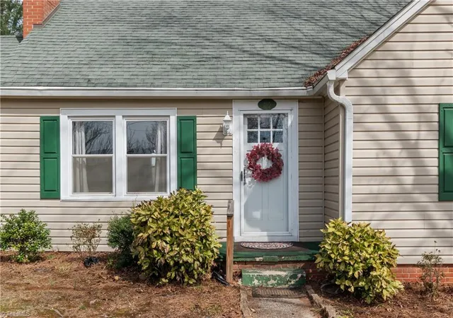 3rd image of 205 Triplett St, Jonesville, NC 28642 | MLS# 1213134