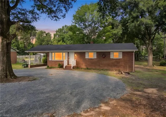 Photo 1 of Single family home for sale at 324 Stewart Rd Se, Winston Salem, NC 27107 | MLS# 1228458 | Listing updated on 2026-09-30