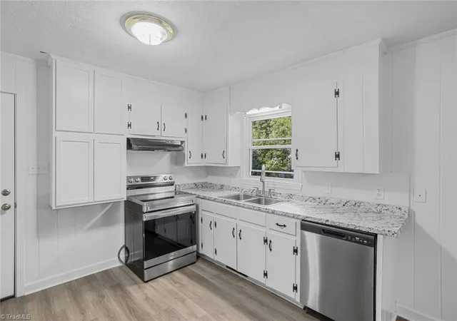 Photo 3 of Single family home for sale at 324 Stewart Rd Se, Winston Salem, NC 27107 | MLS# 1228458 | Listing updated on 2026-09-30