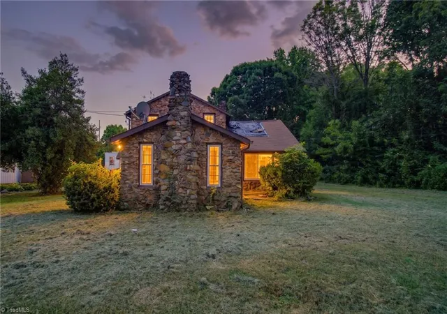 Photo 1 of Single family home for sale at 300 New St, High Point, NC 27260 | MLS# 1233821 | Listing updated on 2026-09-01