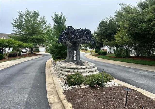41st image of 312 Robyns Glen Cir, Greensboro, NC 27409 | MLS# 1226261