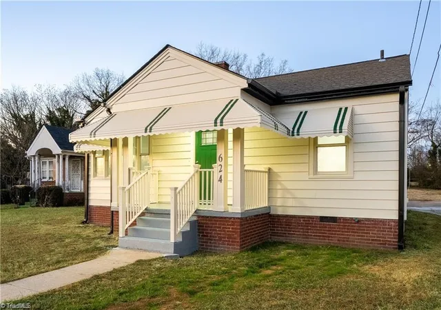 Homes for sale in Reidsville, NC | 624 W Harrison St, Reidsville, NC 27320 | MLS# 1224023