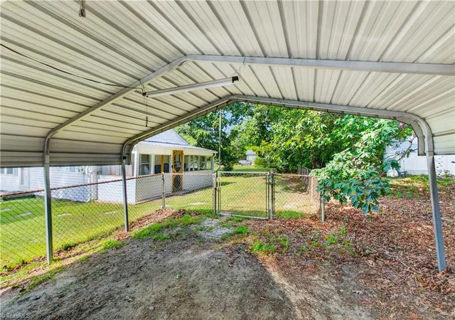 Photo 22 of Single family home for sale at 165 Tupelo Ln, Lexington, NC 27292 | MLS# 1233906 | Listing updated on 2026-08-28