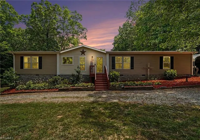 Photo 1 of Sale Pending at 156 Yellow Poplar Ln, Lexington, NC 27295 | MLS# 1227078 | Listing updated on 2026-09-02