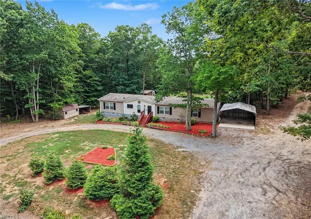 Photo 2 of Sale Pending at 156 Yellow Poplar Ln, Lexington, NC 27295 | MLS# 1227078 | Listing updated on 2026-09-02