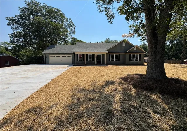 Photo 3 of Sale Pending at 212 River St, East Bend, NC 27018 | MLS# 1227811 | Listing updated on 2026-09-27