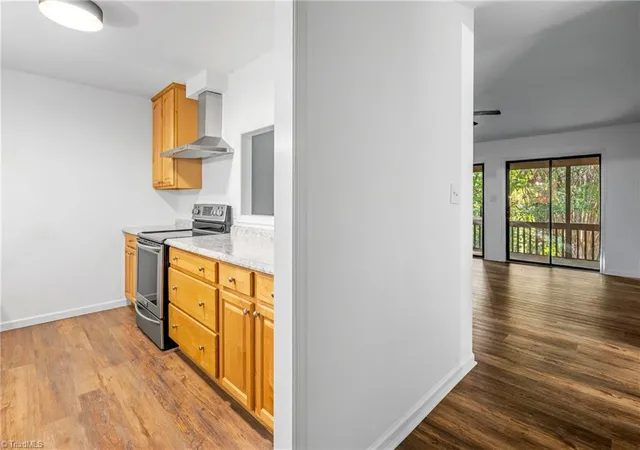 Photo 3 of Single family home for sale at 116 Cloister Oaks Cir, Winston Salem, NC 27127 | MLS# 1227999 | Listing updated on 2026-09-21