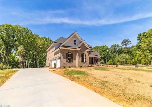 42nd image of 4011 Estate Dr, Lewisville, NC 27023 | MLS# 1188014