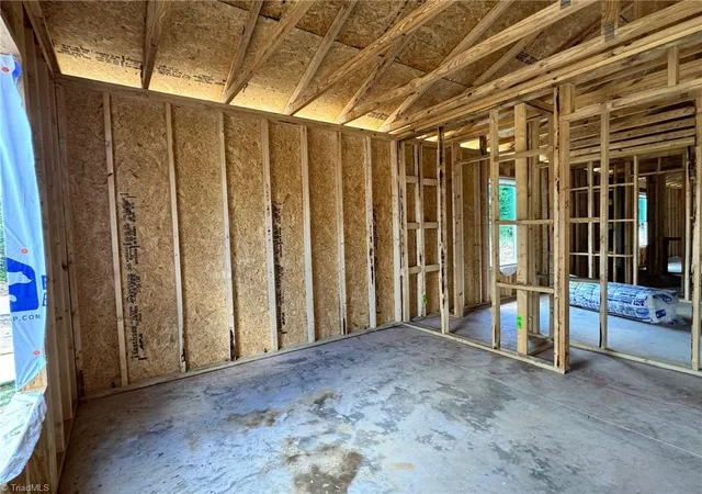 Photo 4 of Single family home for sale at 337 Frank Cherry St, Eden, NC 27288 | MLS# 1226698 | Listing updated on 2026-09-05