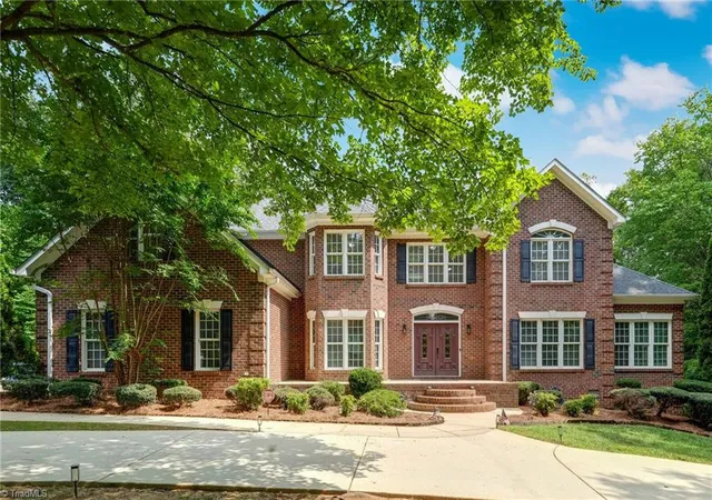 2nd image of 3608 Summit Lakes Dr, Browns Summit, NC 27214 | MLS# 1230902