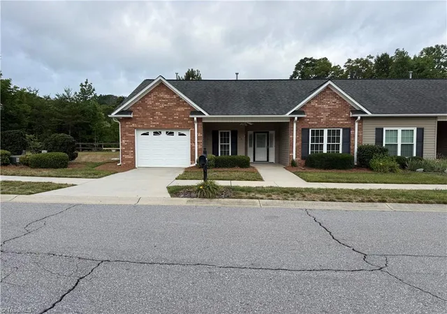 4th image of 137 Sterling Dr, Mocksville, NC 27028 | MLS# 1224857