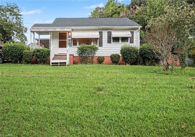 2nd image of 2006 N Ashland Dr, Burlington, NC 27217 | MLS# 1232868
