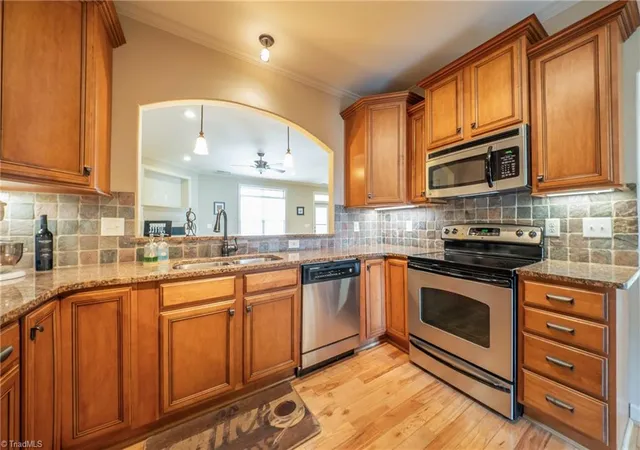 Homes for sale in Clemmons, NC | 5209 Sunny Brook Ct, Clemmons, NC 27012 | MLS# 1223546