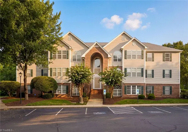 1st image of 531 Scholastic Ct, Winston Salem, NC 27106 | MLS# 1231041