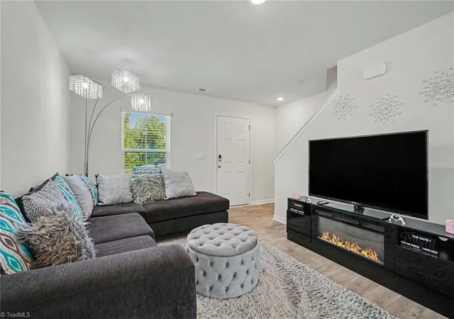 Photo 3 of Single family home for sale at 154 Stone River Wy, Mayodan, NC 27027 | MLS# 1233428 | Listing updated on 2026-10-04