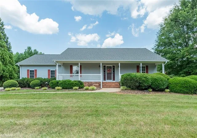 Homes for sale in Lexington, NC | 226 Augusta Dr, Lexington, NC 27295 | MLS# 1226999