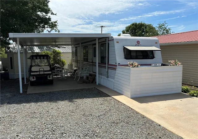 Photo 1 of Manufactured home for sale at 117 Elm St, New London, NC 28127 | MLS# 1223686 | Listing updated on 2026-09-04
