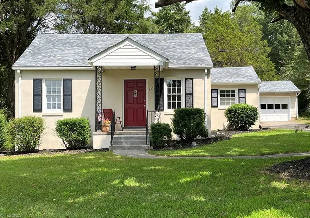 18th image of 3351 Emory Dr, Winston Salem, NC 27103 | MLS# 1225525