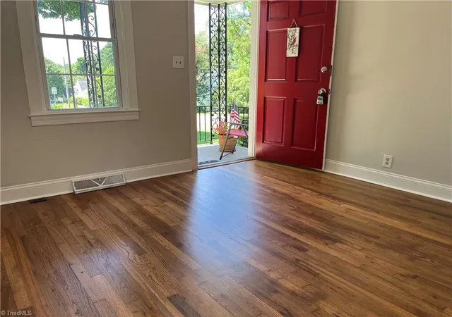 3rd image of 3351 Emory Dr, Winston Salem, NC 27103 | MLS# 1225525