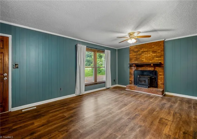Photo 4 of Single family home for sale at 206 Laura Rd, Madison, NC 27025 | MLS# 1231324 | Listing updated on 2026-08-19