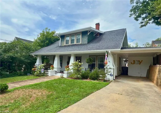 Photo 3 of Single family home for sale at 507 9th Street, North Wilkesboro, NC 28659 | MLS# 1228575 | Listing updated on 2026-07-26