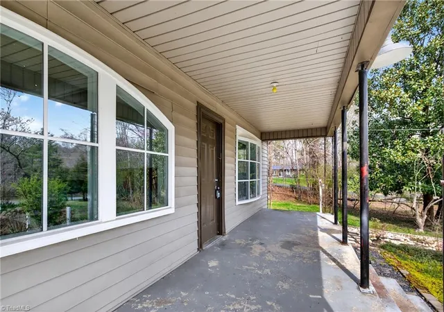 Homes for sale in Asheboro, NC | 1312 Mack Rd, Asheboro, NC 27205 | MLS# 1213155