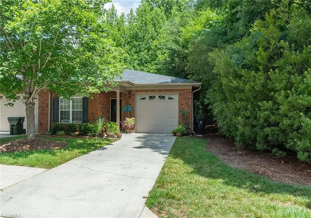 Photo 4 of Sale Pending at 205 Chickadee Dr, Lexington, NC 27292 | MLS# 1227267 | Listing updated on 2026-08-11