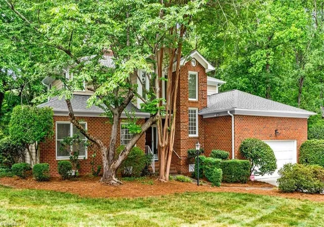 2nd image of 709 Bruton Pl N, Greensboro, NC 27410 | MLS# 1223675