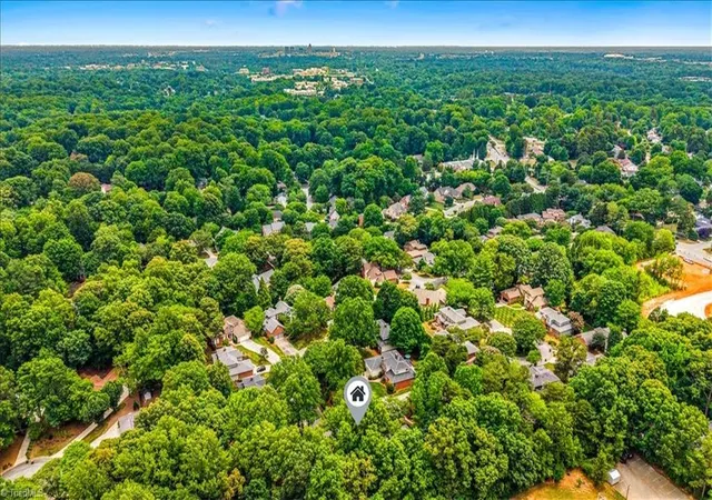 42nd image of 709 Bruton Pl N, Greensboro, NC 27410 | MLS# 1223675