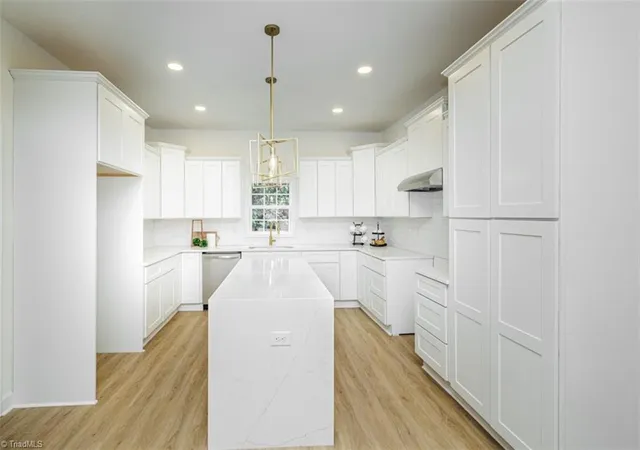 Photo 4 of Single family home for sale at 1300 N Main St, Salisbury, NC 28144 | MLS# 1224239 | Listing updated on 2026-09-22