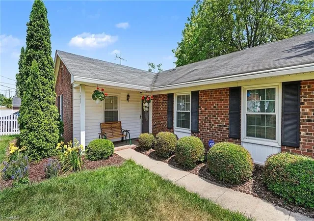 Photo 1 of Single family home for sale at 1805 W Vandalia Rd, Greensboro, NC 27406 | MLS# 1223956 | Listing updated on 2026-08-12