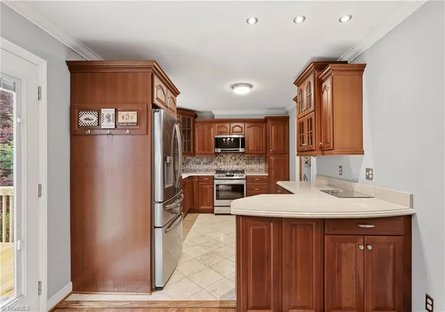 Photo 3 of Sale Pending at 140 Petree Rd, Winston Salem, NC 27106 | MLS# 1219449 | Listing updated on 2026-10-02