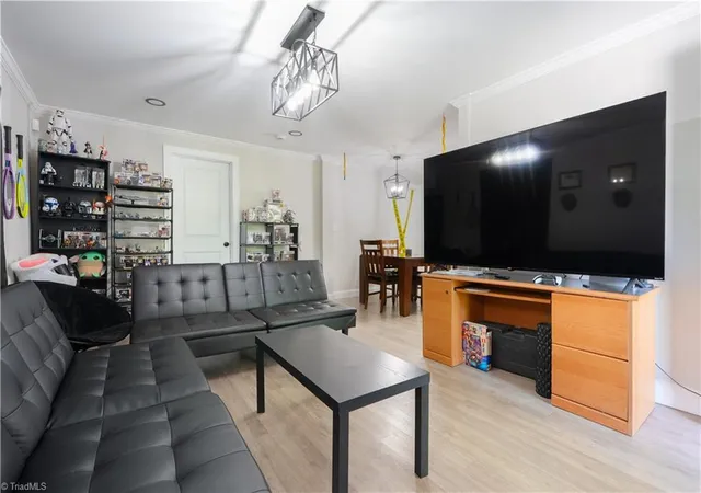 Photo 2 of Single family home for sale at 1511 Davis Ave, High Point, NC 27260 | MLS# 1218449 | Listing updated on 2026-06-01