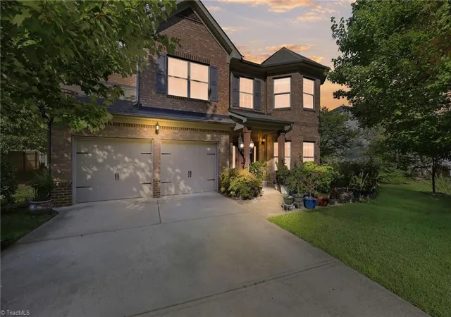 1st image of 1105 Longleaf Pine Pl, Mebane, NC 27302 | MLS# 1228090
