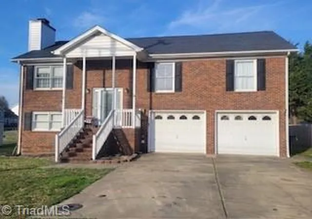 Photo 1 of Single family home for sale at 3904 Riverdale Dr, Greensboro, NC 27406 | MLS# 1226269 | Listing updated on 2026-09-08