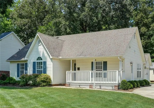 4th image of 3803 Wayne Ave, Winston Salem, NC 27104 | MLS# 1231190
