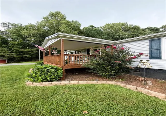 Photo 5 of Sale Pending at 1094 Traphill Union Rd, Traphill, NC 28685 | MLS# 1231675 | Listing updated on 2026-08-24