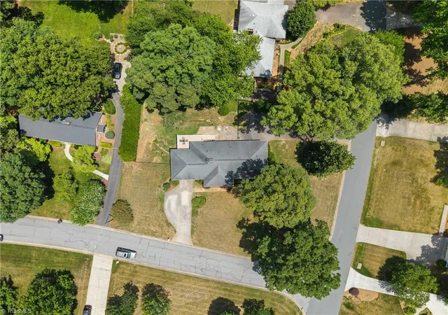 37th image of 701 Longbow Rd, Winston Salem, NC 27104 | MLS# 1224390